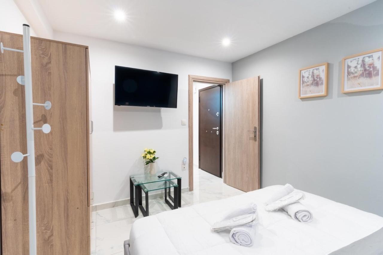 אתונה Aiolos Plateia Apartment Nea Smyrni מראה חיצוני תמונה